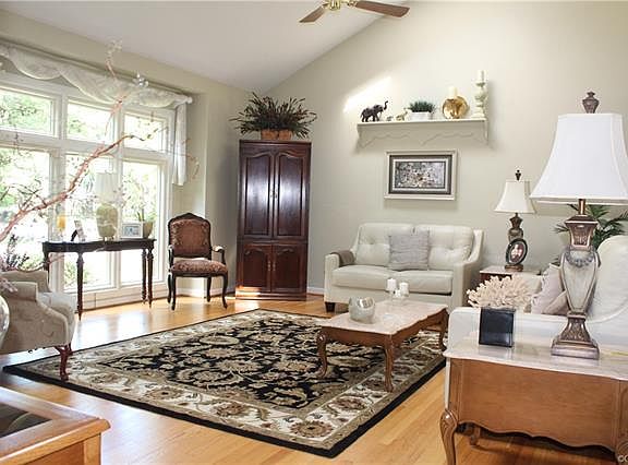 3rd image of 10713 Squaw Valley Pl