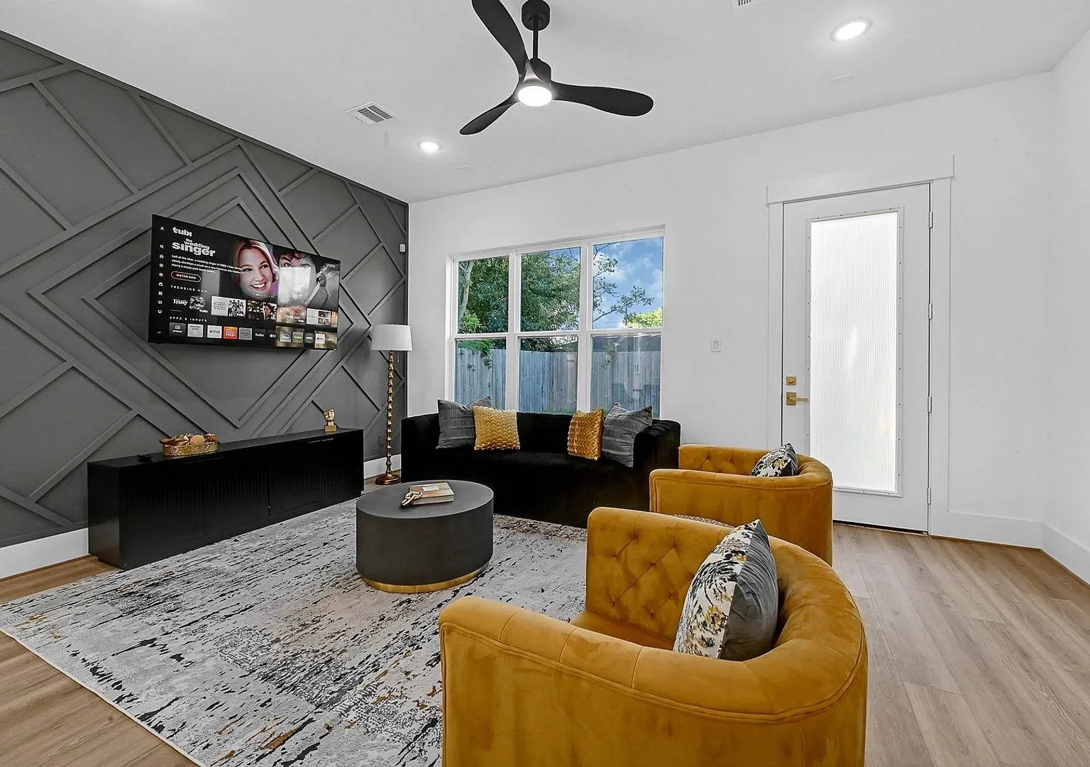 Charming 3BR Houston Home Near NRG, UofH, and Med Center — Photo 1