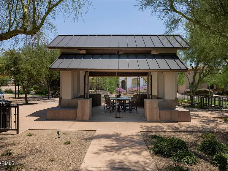 9260 E Desert Village Dr — Photo 37