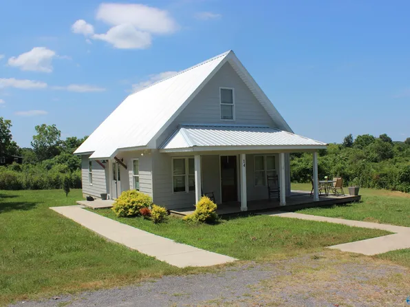 14 County Road 576, Rainsville, AL 35986