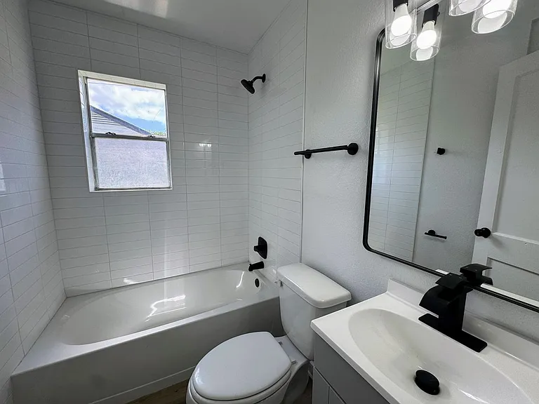 2723 Terrace Dr #2725 — Photo 12