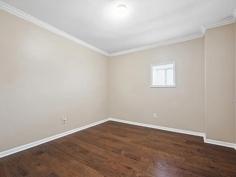 3302 Chris Dr — Photo 21