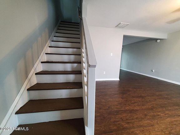 2nd image of 112 Concord Dr APT B