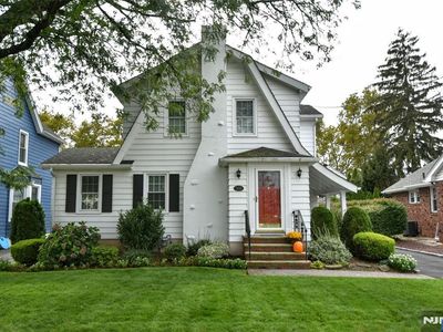 312 Harrison Ave, Hasbrouck Heights, NJ, 07604