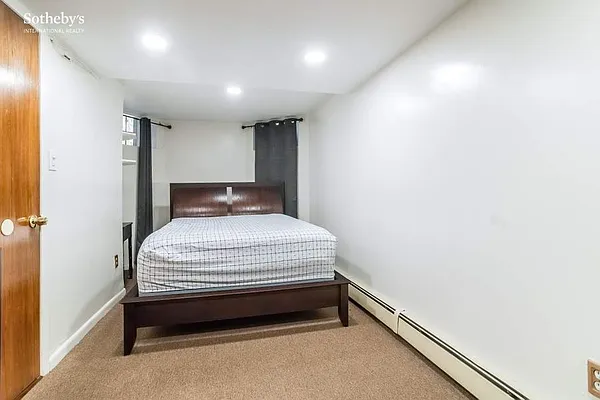 Rented by Sotheby's International Realty | media 16