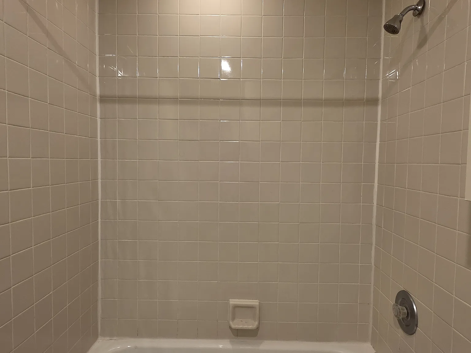 1114 Pine St — Photo 4
