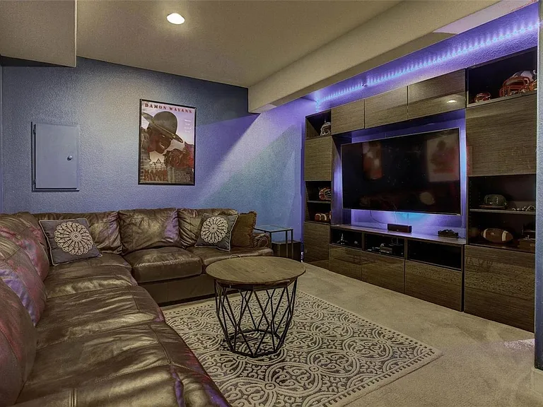 4834 S Riviera St — Photo 30