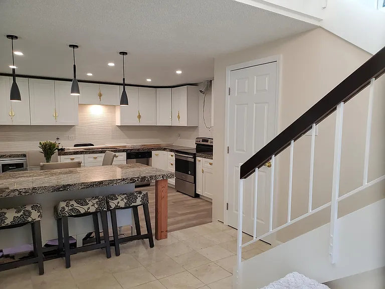 2145 Castillejo Way #1 — Photo 15