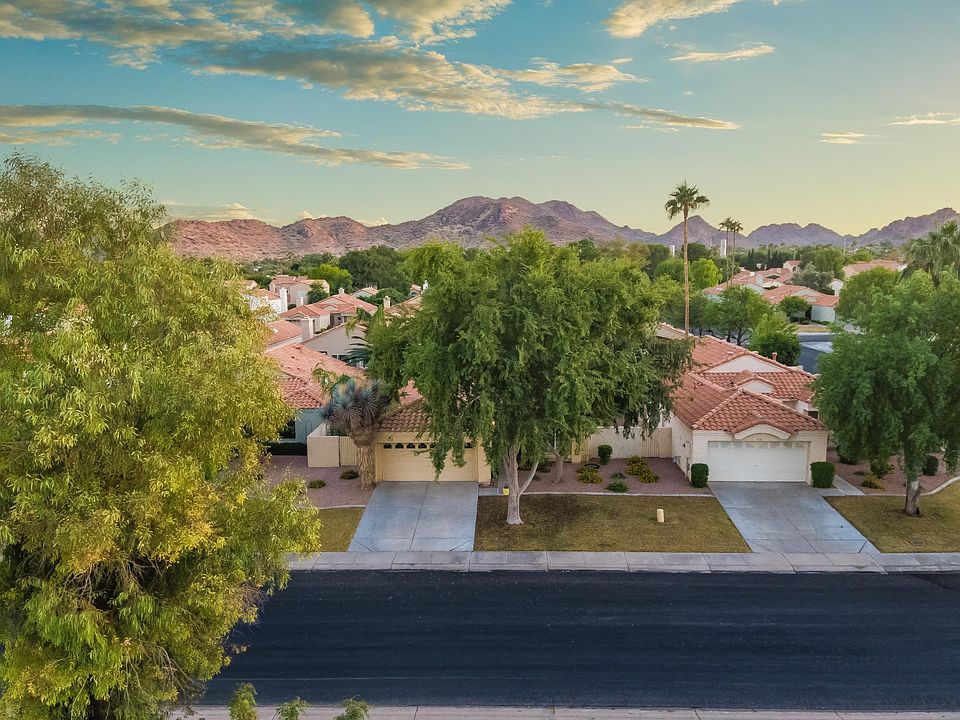 1st image of 4135 E Desert Cove Ave