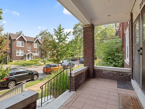 2nd image of 2107 Maury Ave #776