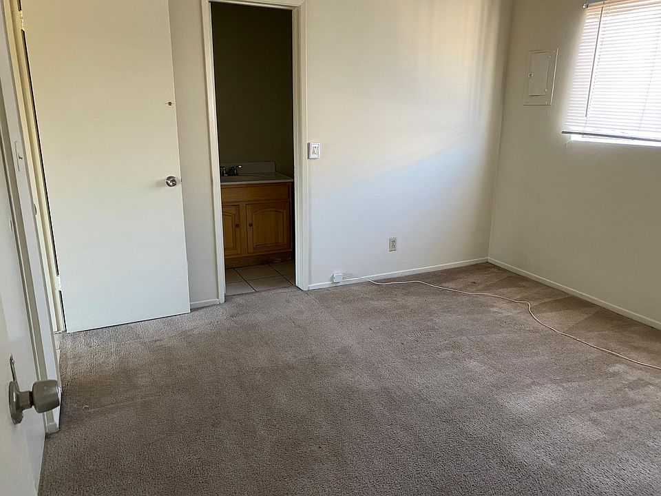 1st image of 1821 Vine St #0