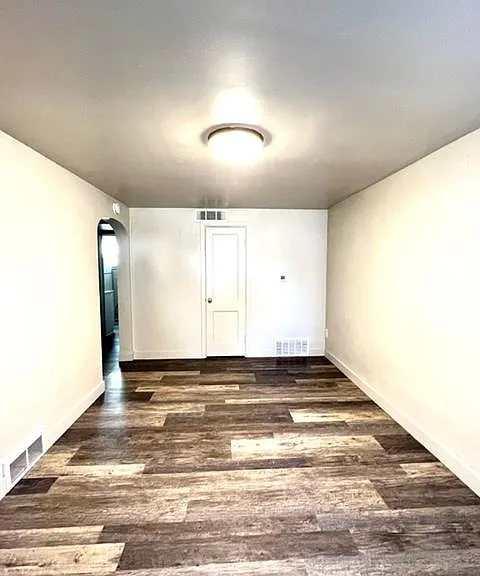 1917 7th Ave #3 — Photo 1