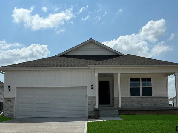 7004 S 205th Ave, Omaha, NE 68136