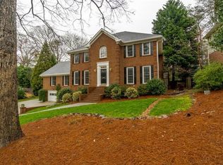 3065 Four Oaks Dr, Dunwoody, GA 30360