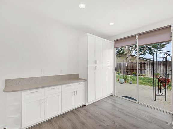 4th image of 1021 Westgate Drive