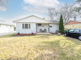 287 E Norman Ln, Wheeling, IL 60090