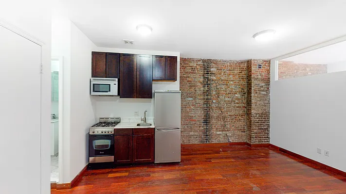 Rented by Keller Williams NYC | media 33