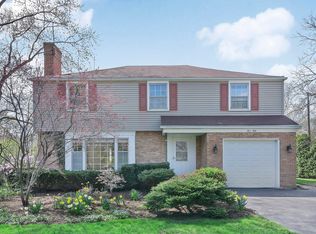 550 Happ Rd, Northfield, IL 60093