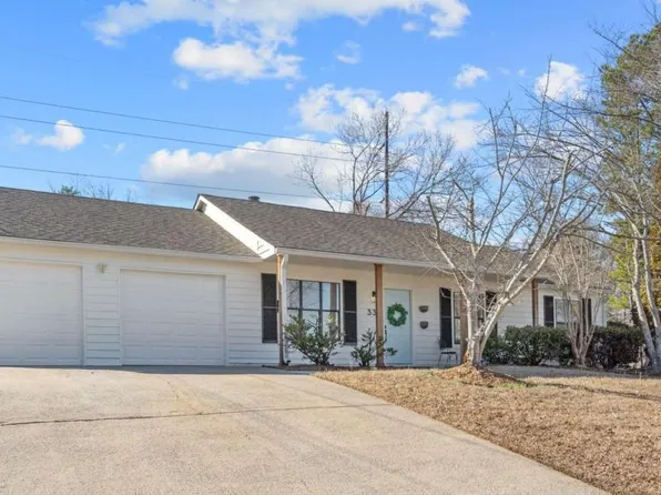 335 Knollwood Ln, Woodstock, GA 30188