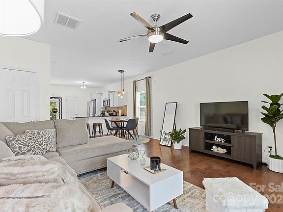 5th image of 12449 McGrath Dr