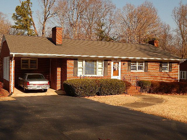 1st image of 2012 Richardson Dr