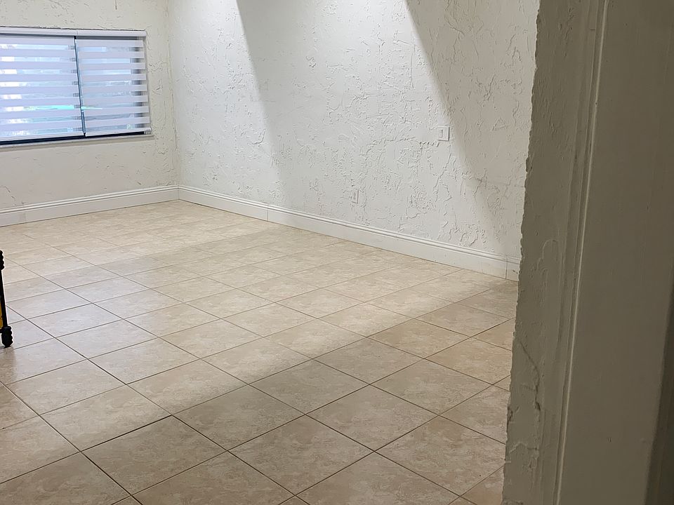Spacious family room with lots of natural light