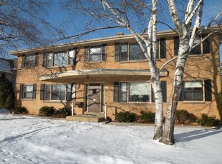 7718 W Howard Ave, Milwaukee, WI 53220