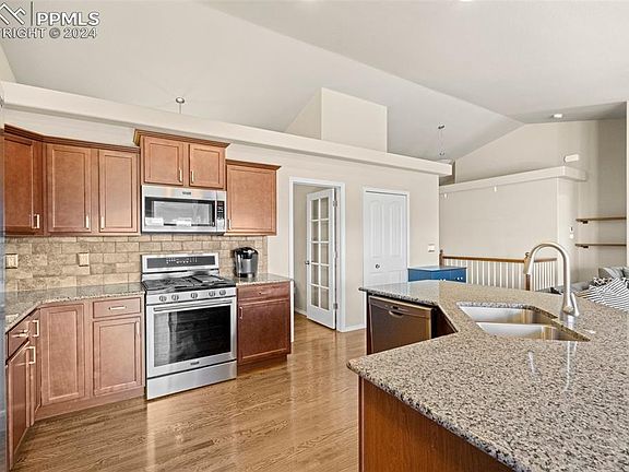 5th image of 7437 Cat Tail Creek Dr