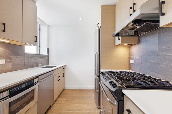 Rented by Mirador Real Estate | media 25