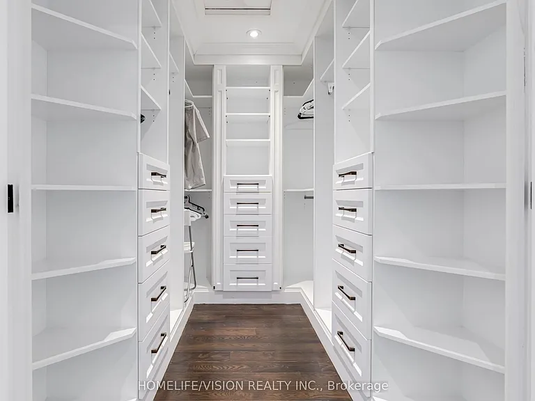 28 Moore Park Ave — Photo 39