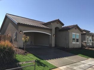 361 Bo Tree Ln, Madera, CA 93637