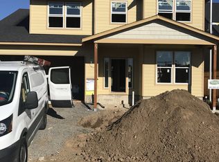 1035 Robbins Way, Lebanon, OR 97355