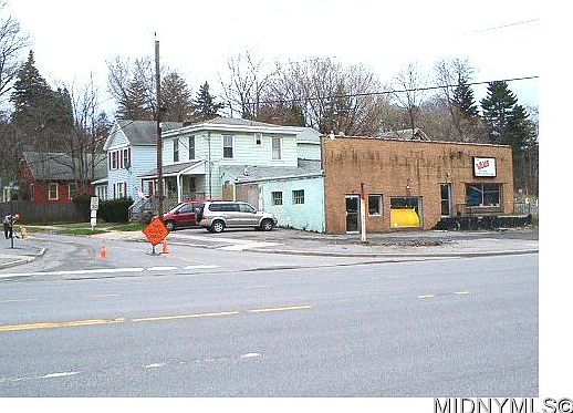1st image of 161 Oriskany Blvd