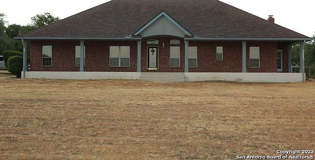 1st image of 325 County Road 389