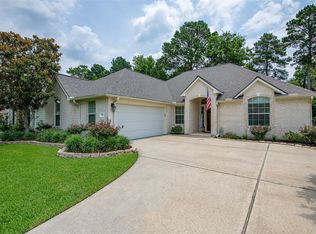 55 Wyndemere Dr, Montgomery, TX 77356