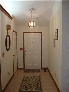 4th image of 359 Winterset Dr