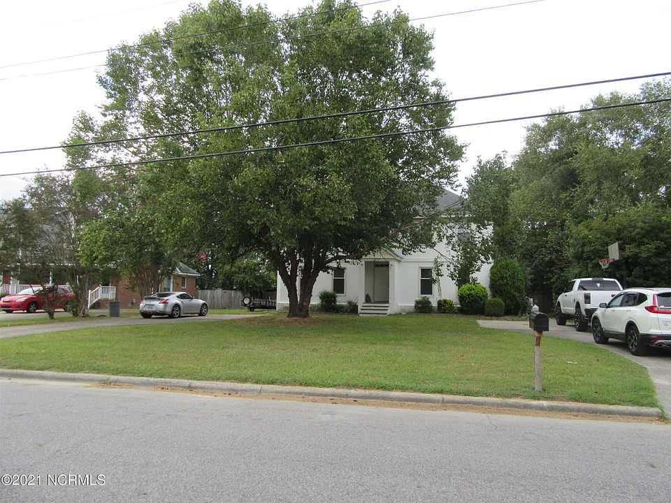 1st image of 2109 E 4th St