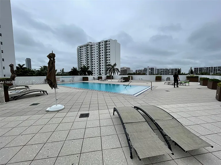 2751 S Ocean Dr #1204S — Photo 54