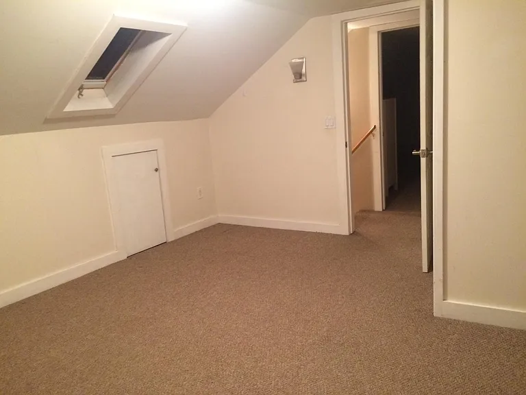31 Edwards St #2 — Photo 6