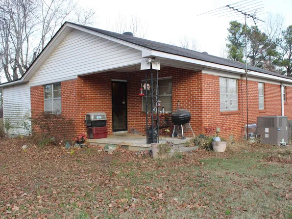 58 Dr Parks Rd, Gates, TN 38037