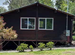 92-2027 Seabreeze Pkwy, Captain Cook, HI 96704