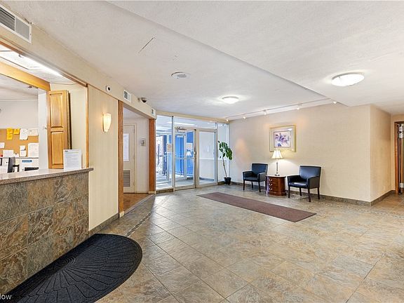 3rd image of 11850 Edgewater Dr APT 302