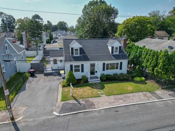 206 Tribou St, Brockton, MA 02301
