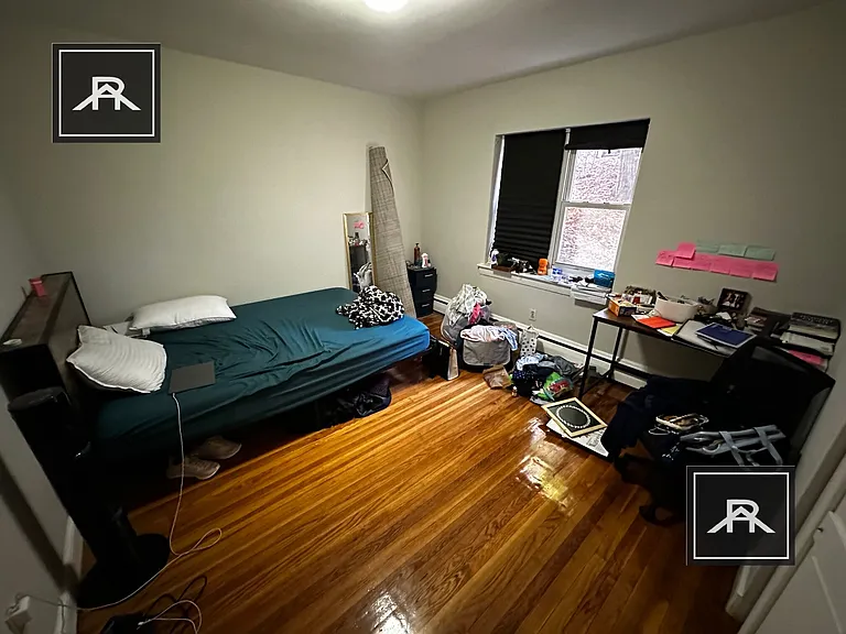 63 Chiswick Rd #4A — Photo 5