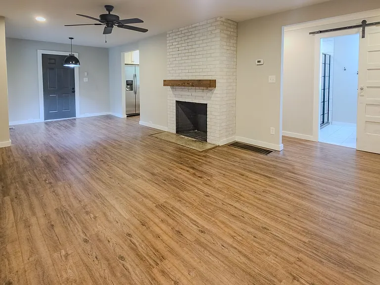 431 East Dr — Photo 19