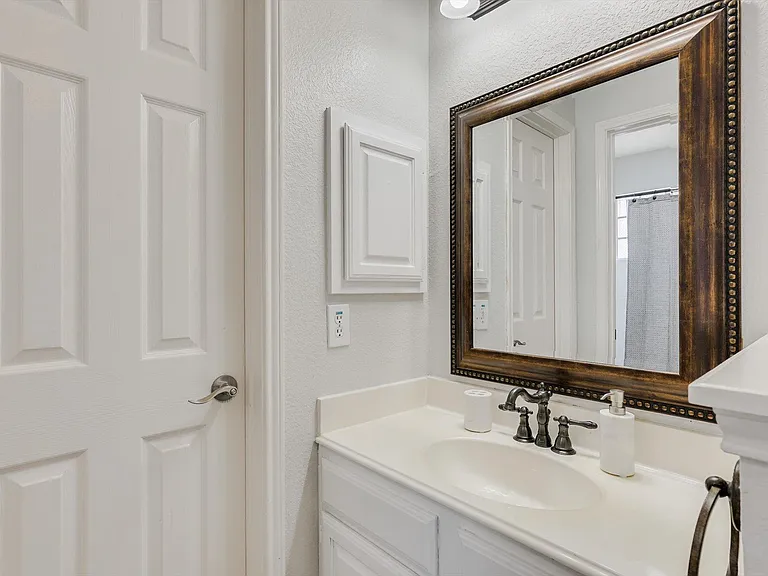1248 Wildflower Ln — Photo 38