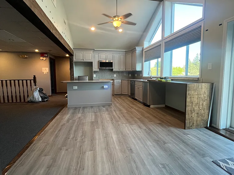 7813 Buffalo Ave #2 — Photo 4