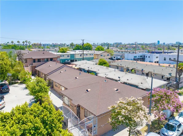 1876 Henderson Ave, Long Beach, CA 90806