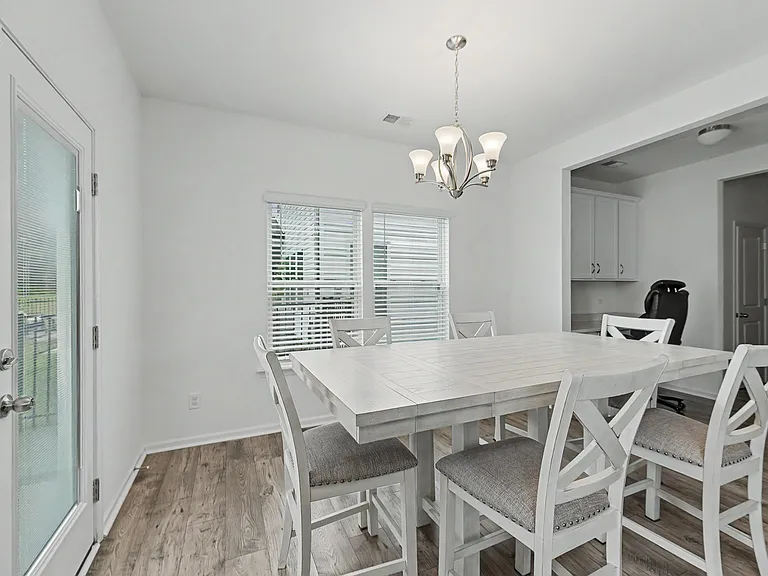691 Snow Owl Dr — Photo 9