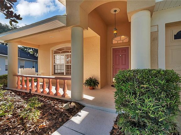 4th image of 707 Valencia Woods Ct